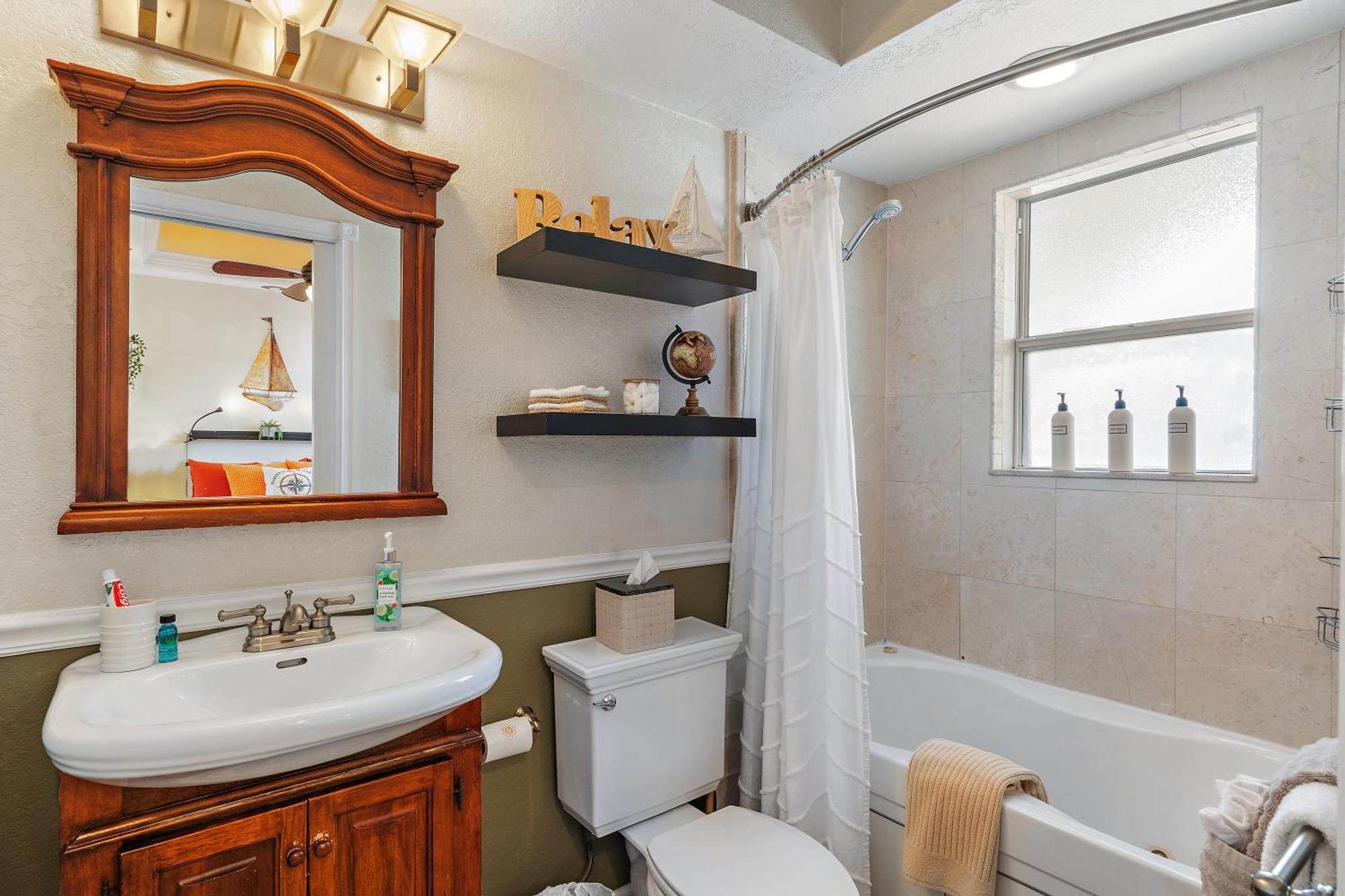 Wine-Dine-Sunshine Cozy Flat In The Heart Of Dtsp Villa Saint Petersburg Eksteriør billede