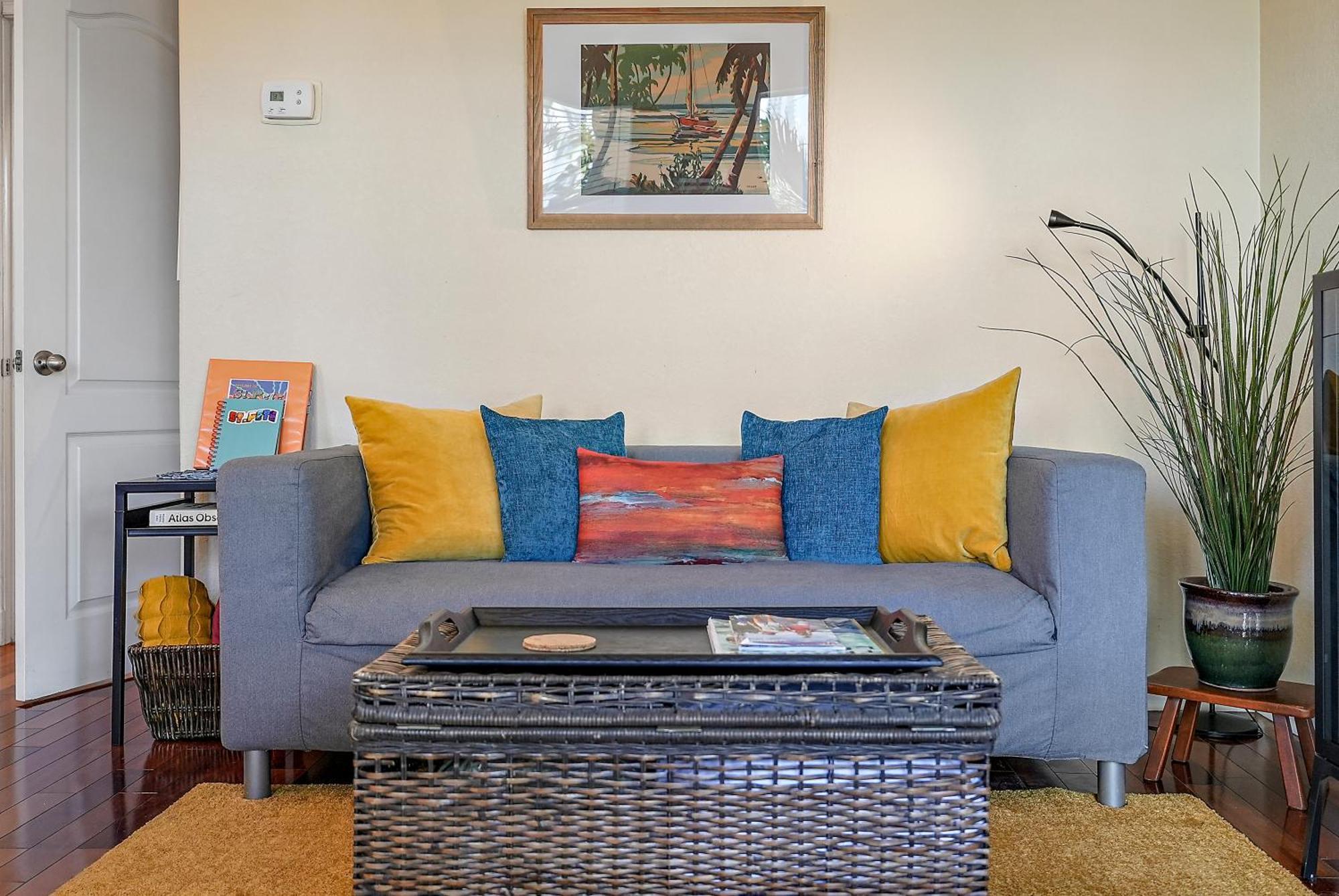 Wine-Dine-Sunshine Cozy Flat In The Heart Of Dtsp Villa Saint Petersburg Eksteriør billede